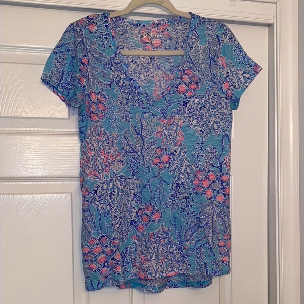Lilly Pulitzer Etta V-Neck Tee